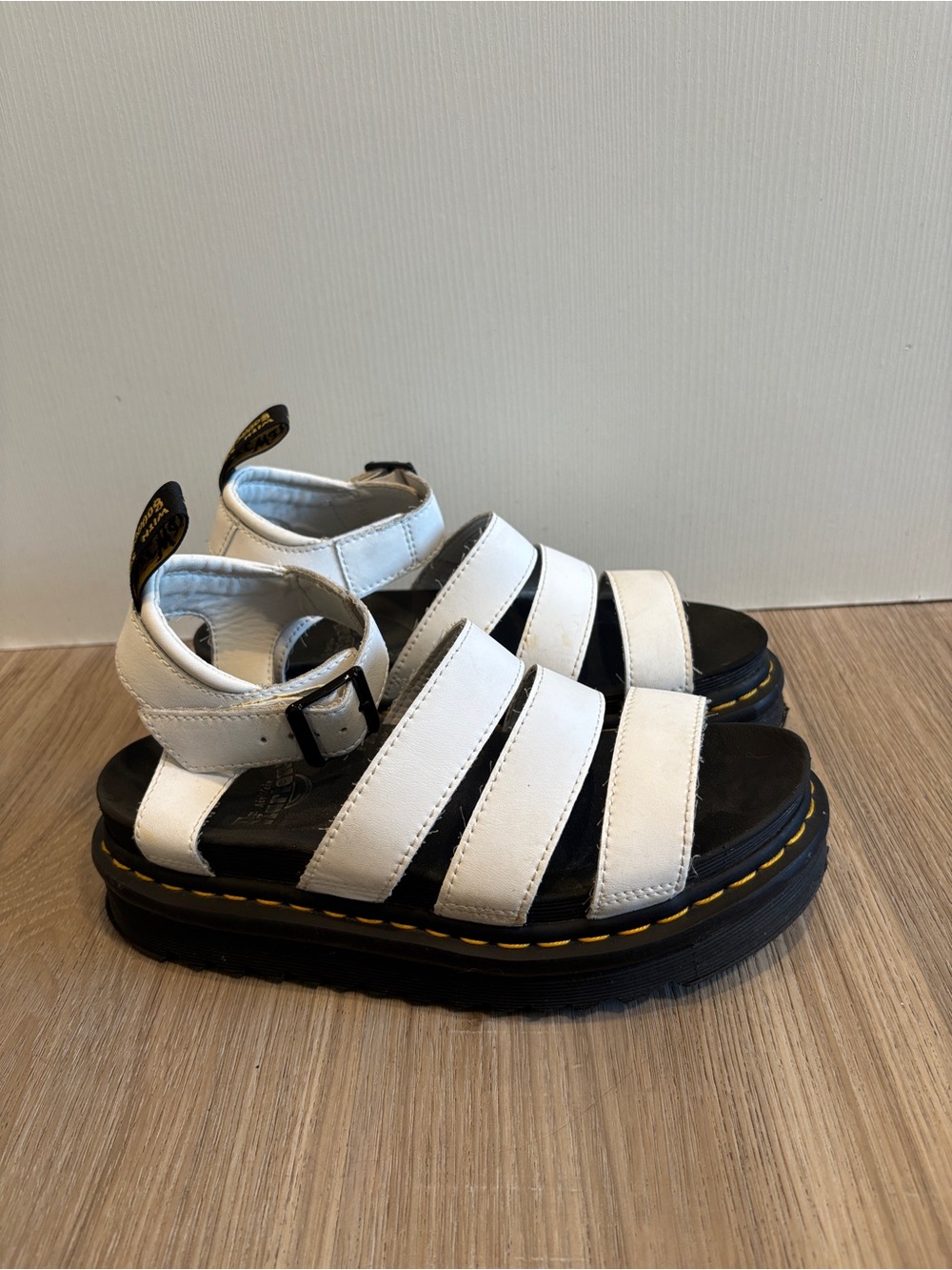 Dr. Martens Women's Blaire White Patent Leather Chunky Strappy Sandals Size 6